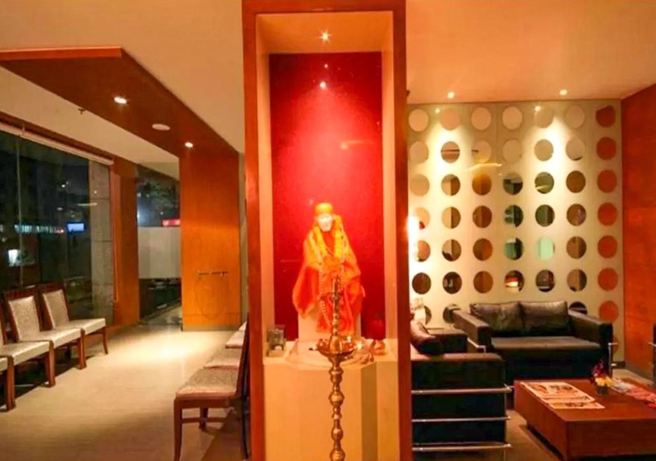 Hotel Suncity Premiere, Near To Airport - Mumbai — Photos 1